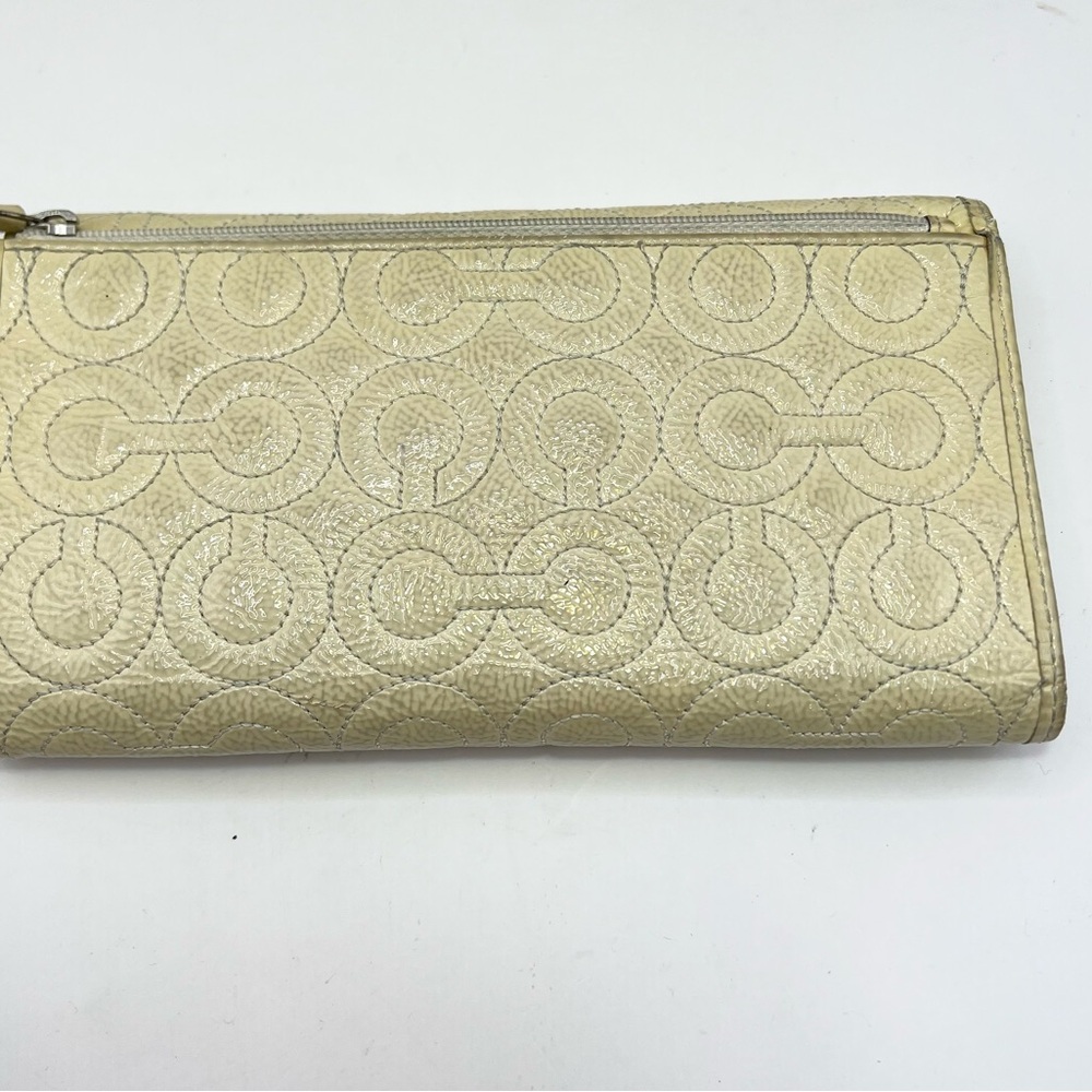 Coach Cream Embossed Wallet - Picture 2 of 10